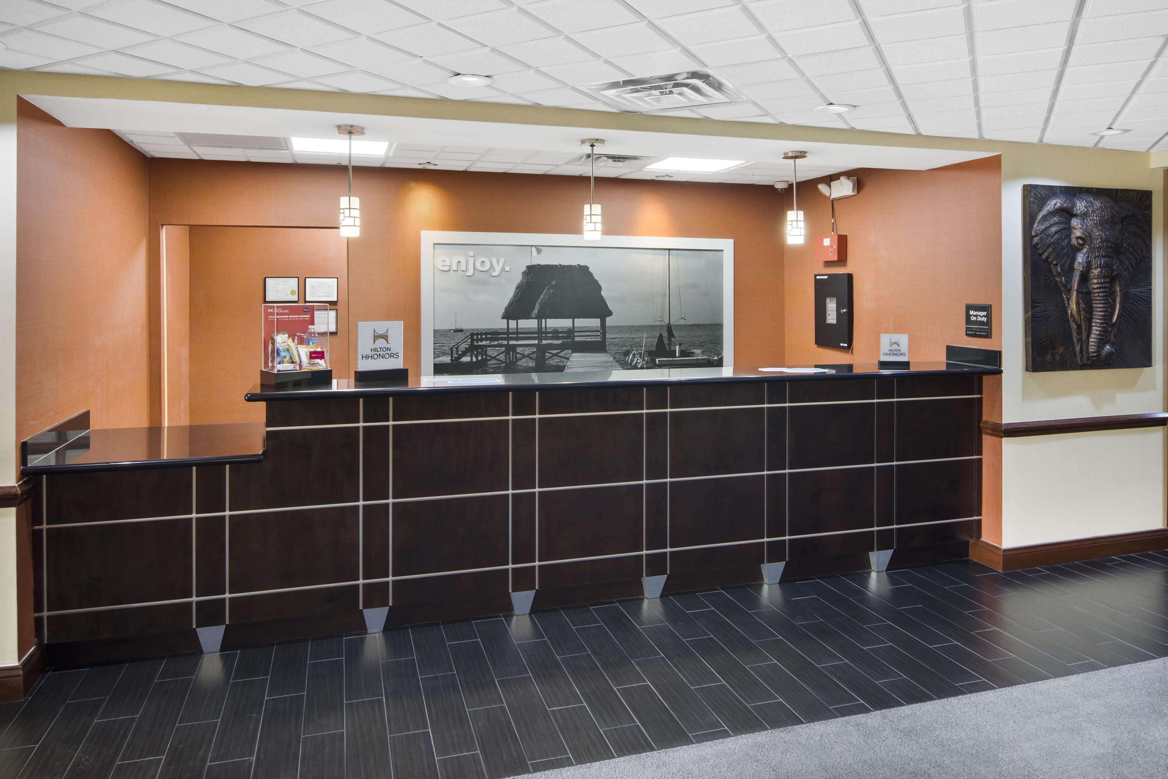 Hampton Inn Hinesville Eksteriør billede